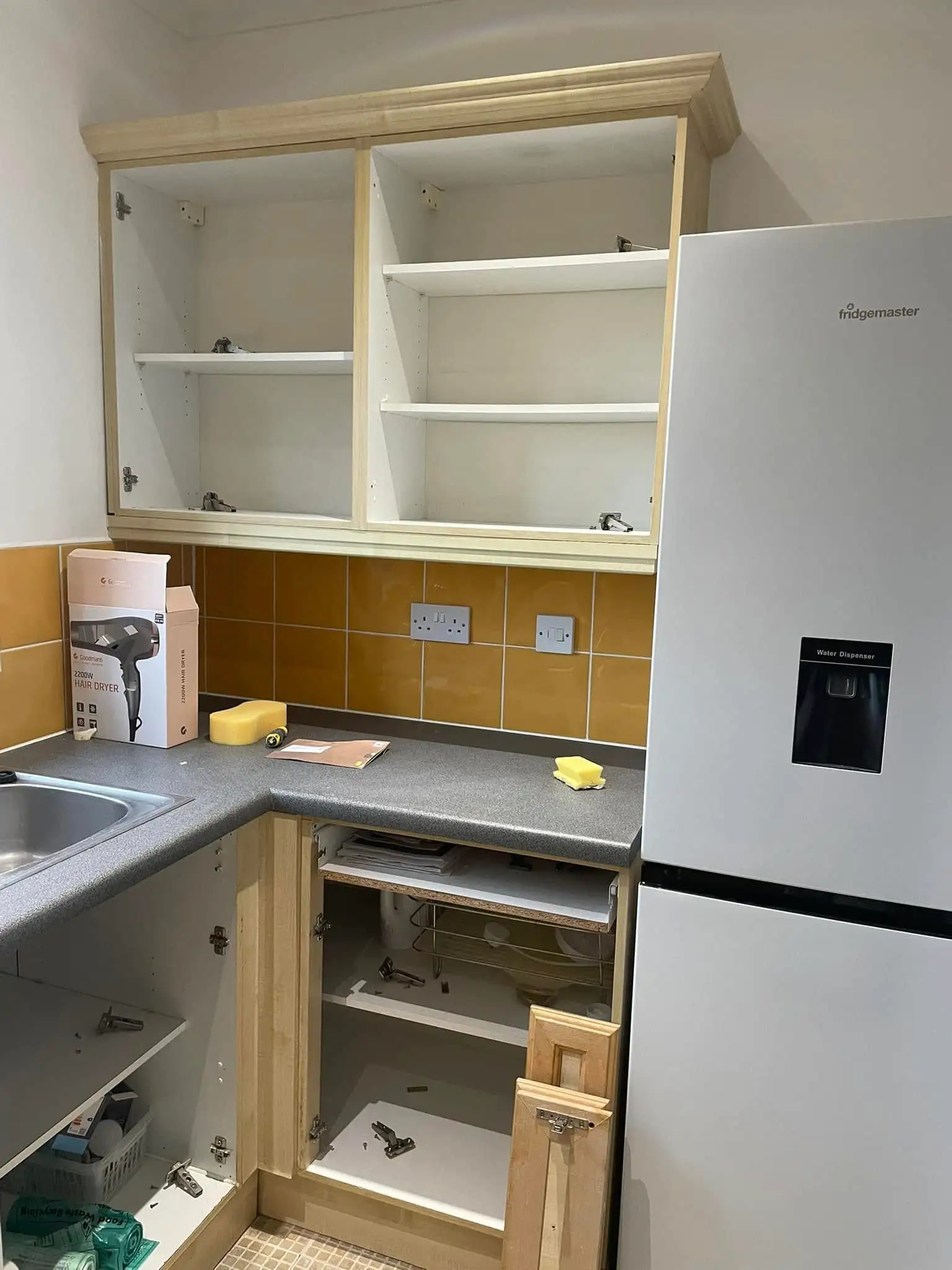 sprayers-kitchen-cupboards-respraying-essex